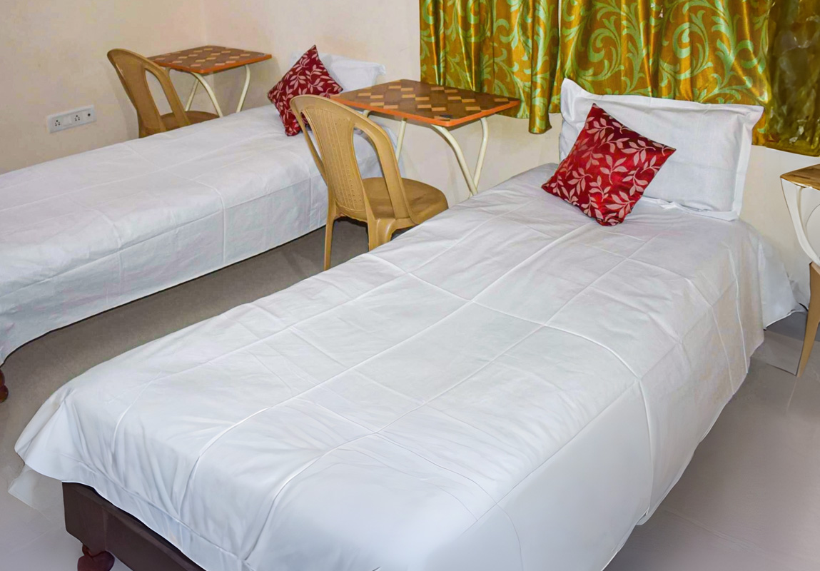 SriLakshmiAccommodationNearIBSBangalore